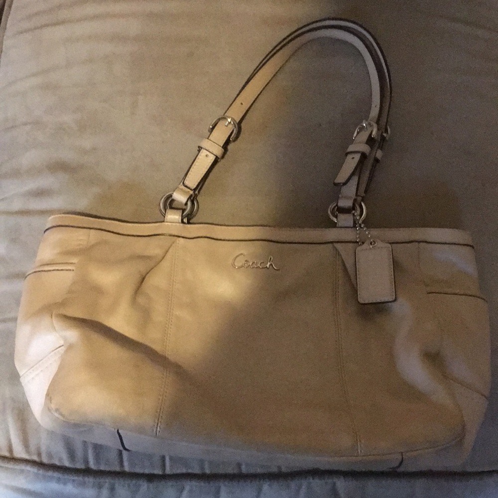 Coach handbag